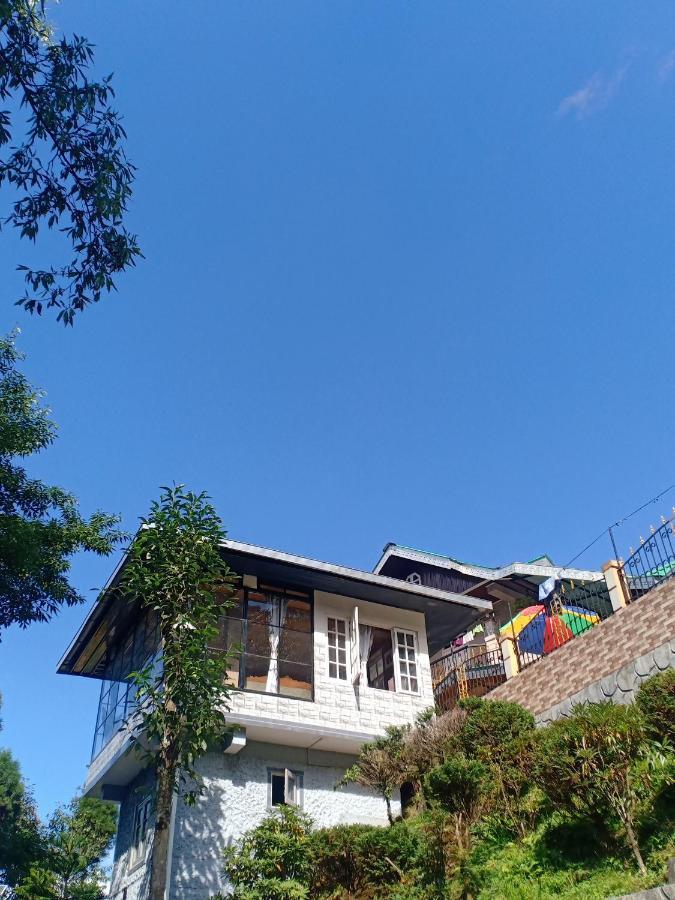 Homestay Pinewood Dali Darjeeling (West Bengal)