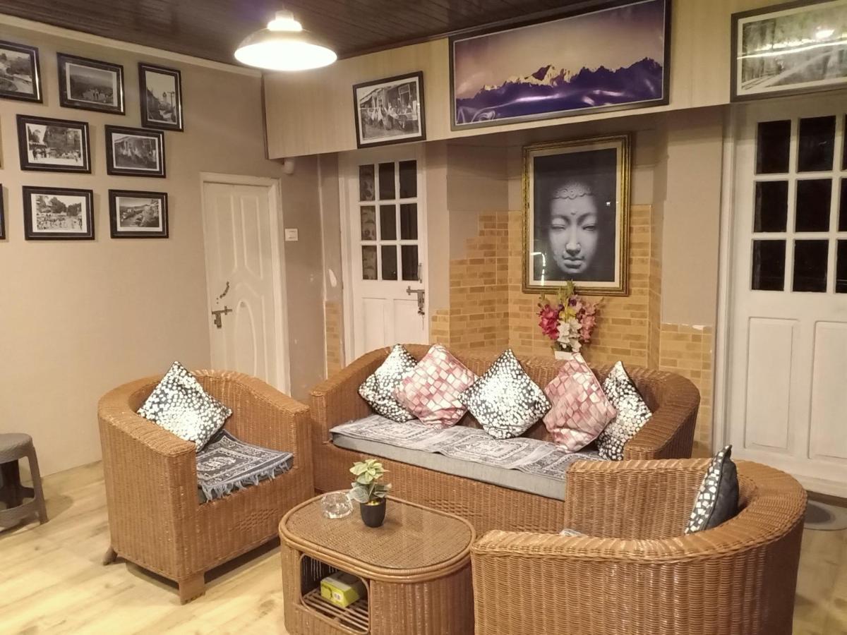 Pinewood Dali Homestay Darjeeling (West Bengal)