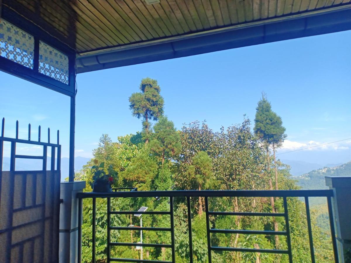 Pinewood Dali Homestay Darjeeling (West Bengal)