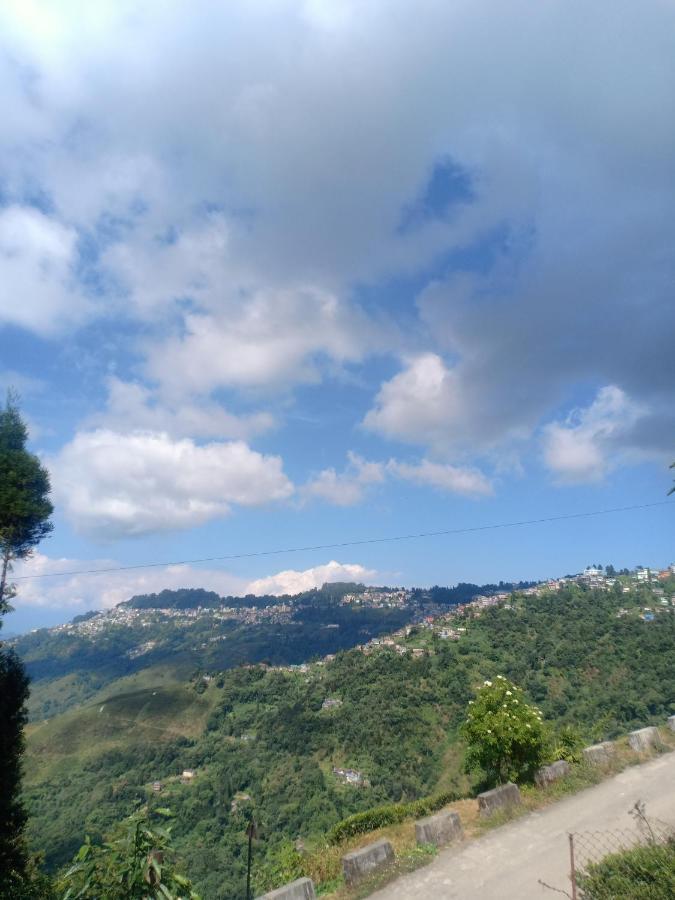 Pinewood Dali * Darjeeling (West Bengal)